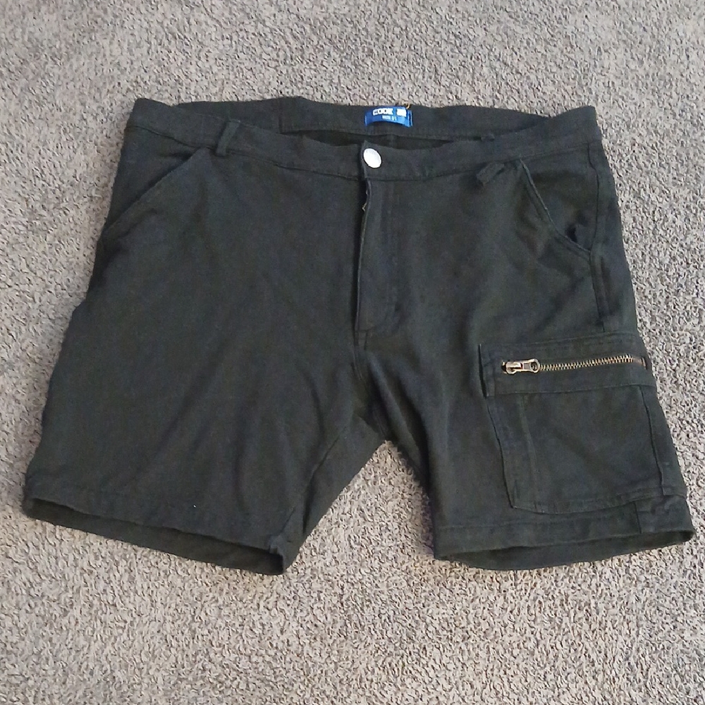 COOGI Men's Classic Black Cargo Shorts